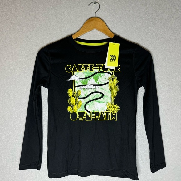 New Long Sleeve Boy Tee, Size M (8), Color: Black - Picture 7 of 7